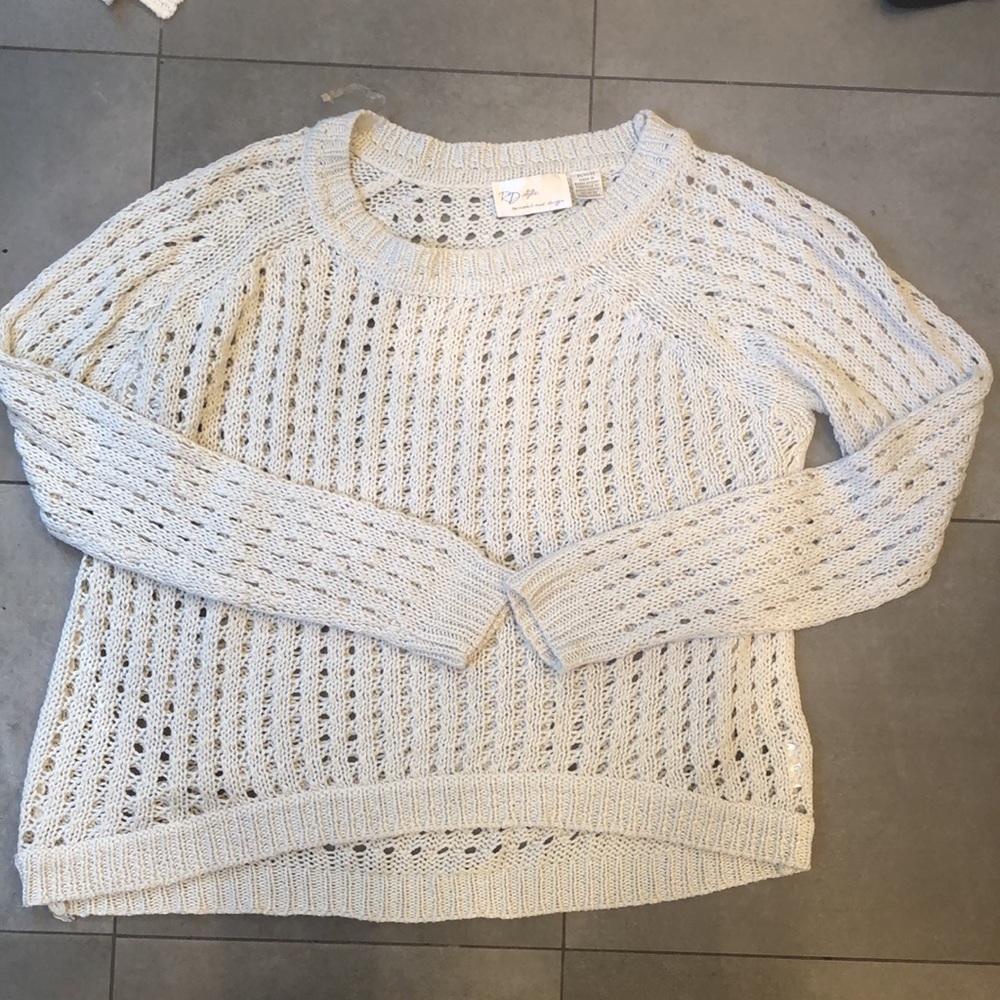 Sweater Bundle - Picture 5 of 10